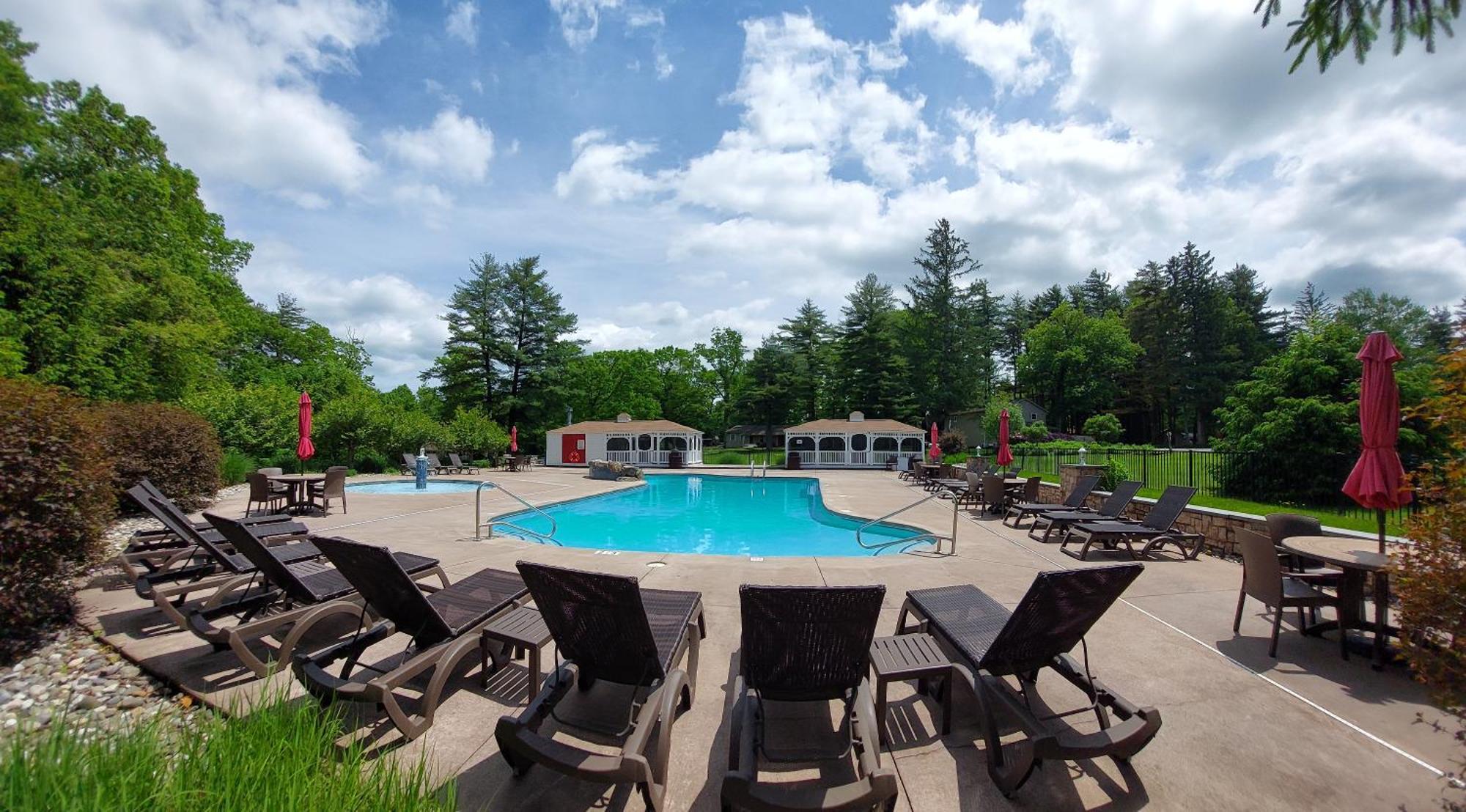 Woodfield Manor - A Sundance Vacations Property Cresco Exterior foto
