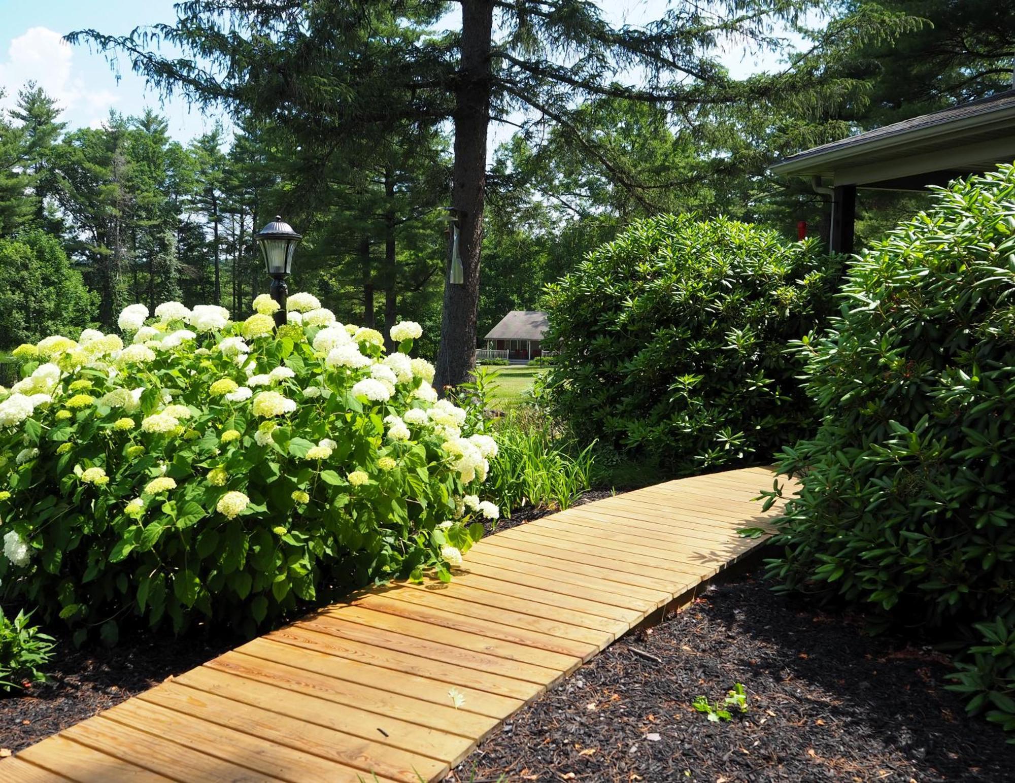 Woodfield Manor - A Sundance Vacations Property Cresco Exterior foto